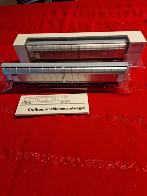 Märklin H0 - 47123/48036/Museum 2003 - Goederenwagenset, Goederenwagon - Autotransportwagen met 8 auto's, 2x Schuifwand wagon en Museum 2003 - DB, DRG, NS-cargo