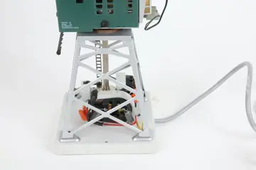 Märklin H0 - 7051 - Toebehoren - Elektrisch bedienbare blikken hijskraan met hefmagneet