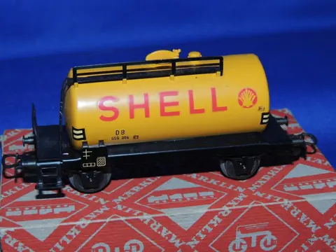 Märklin H0 - 304 E / 4501.1, 304 S / 4502.2 - Goederenwagon - 4x ketelwagens