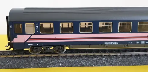 Märklin H0 - 4274 - Passagiersrijtuig - Belgische Eurofima couchettebus - SNCB NMBS