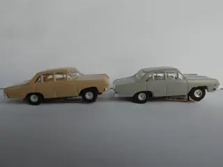 Faller H0 - 4832 - Landschap - 2 Stuks AMS Opel Diplomat