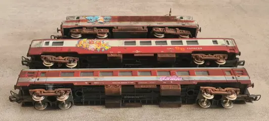 Lima H0 - 8045L - Elektrische locomotief, Passagiersrijtuig - BB 15008 Personentrein TEE gepatineerd - SNCF