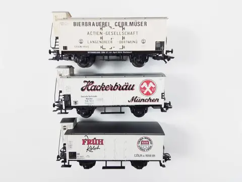 Märklin H0 - 44929/48301/48604/48635/48921/84438/98005 - Goederenwagon - 7x Bierwagons - DB