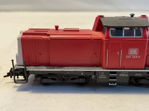 Fleischmann H0 - 4229 - Diesellocomotief - BR 212 van de Deutsche Bundsbahn - (8450) - DB