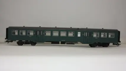 Märklin H0 - 47877/43530 - Goederenwagenset, Passagiersrijtuigen set - 2 sets, met forensenwagens en goederenwagens - NMBS