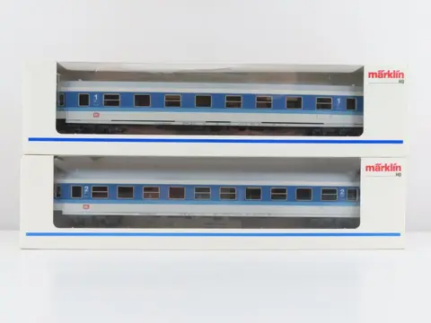 Märklin H0 - 4282/4281 - Passagiersrijtuig - 2x 4-assige sneltreinrijtuigen 1e en 2e klas met binnen verlichting - DB