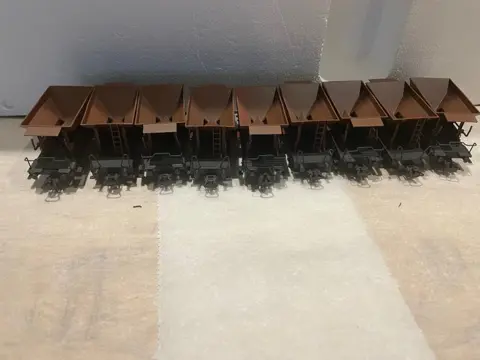 Primex H0 - 4555 - Goederenwagon - 9x Talbot Schotterwagen - DB