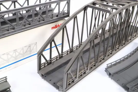 Märklin H0 - 74613/74636/74620 - Landschap - Pakket van 10 bruggen voor C rails