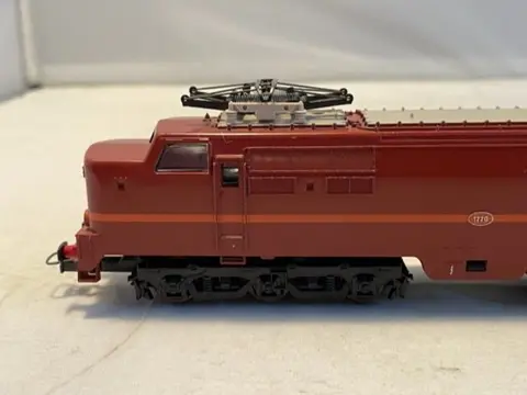 Lima H0 - 20 8194 - Elektrische locomotief - Serie 1200 in bruine kleurstelling van de Nederlandse Spoorwegen - (8453) - NS