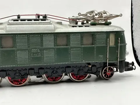 Märklin H0 - 3024.1 - Elektrische locomotief - E-18 - DB