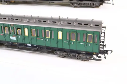 Fleischmann H0 - 5085/5086/5800/5802 - Passagiersrijtuig - Vier coupérijtuigen - DRG