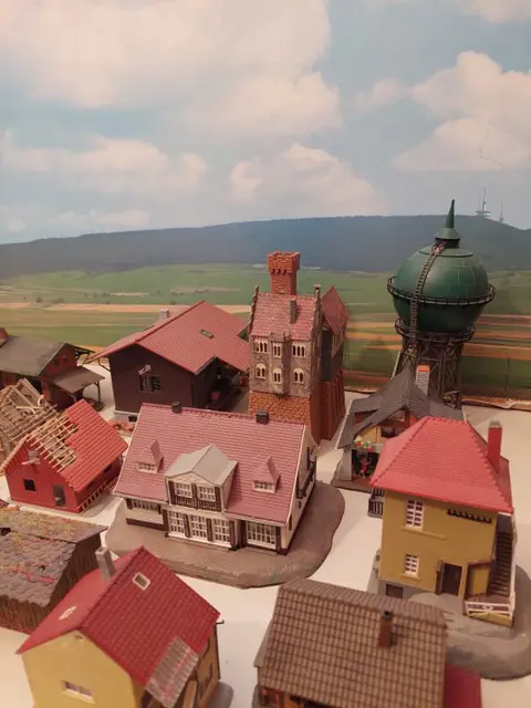 Faller, Kibri, Pola H0 - Landschap - Station en overige gebouwen