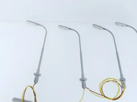 Viessmann H0 - 60901 - Landschap - 15-delig verlichtingskavel met half gebogen lichtmasten enkel (LED)