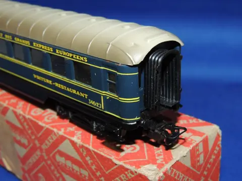 Märklin H0 - 346/2 J/4009.8 - Passagiersrijtuig - Restauratiewagen, ¨rokwagen¨ - CIWL