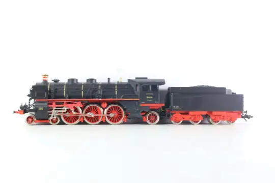 Märklin H0 - 3618 - Stoomlocomotief met tender - BR 18.4 - DRG