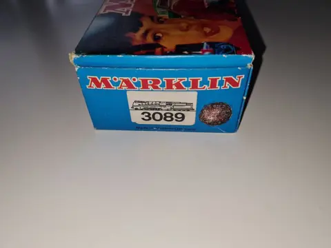 Märklin H0 - 3089 - Stoomlocomotief met tender - BR 03 10 stroomlijnt - DRG