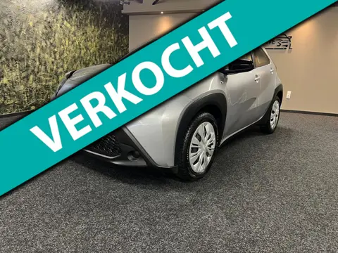 Toyota Aygo X 1.0 VVT-i MT play-Cruise-Camera-Fabrieksgaranti-Nap-Carplay-Bluetooth