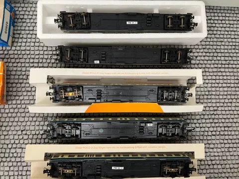 Roco H0 - 4279/4280S/4281S - Passagiersrijtuig - 5beige/turquoise middendeur rijtuigen - DB