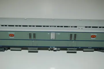 Artitec H0 - 20.296.03 - Passagiersrijtuig - Postwagen P 7901 in Turquoise kleurstelling - NS