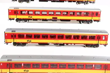 Märklin H0 - 4262/4263 - Passagiersrijtuig - 4 Benelux Intercity rijtuigen - NS