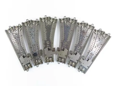 Märklin H0 - 24611/24612 - Rails - 6-delig railkavel met handwissel links/rechts, C-rail