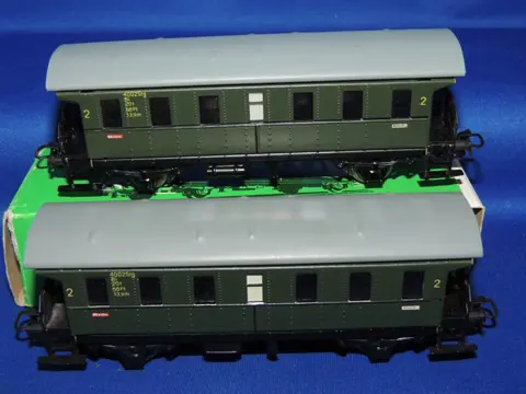 Märklin H0 - 4002/4003/4004/4041/4802 - Passagiersrijtuig - 7 verschillende