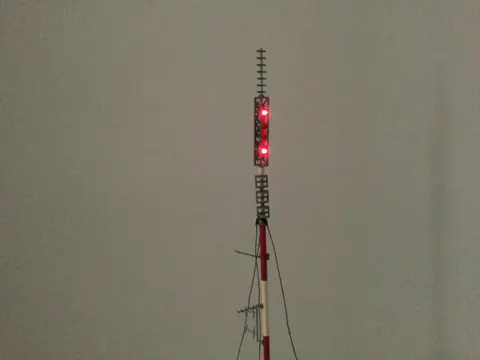 Busch, Viessmann, Raimondi H0 - Landschap - 3 objecten; 1 met beweging en 2 met verlichting