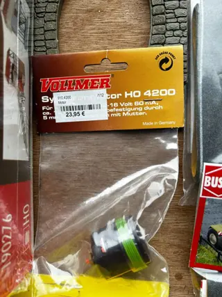 Busch, Faller, Noch, Vollmer H0 - 190276/1105/6034/7129/7065/60820/4200 - Landschap - Diverse items voor landschapsbouw