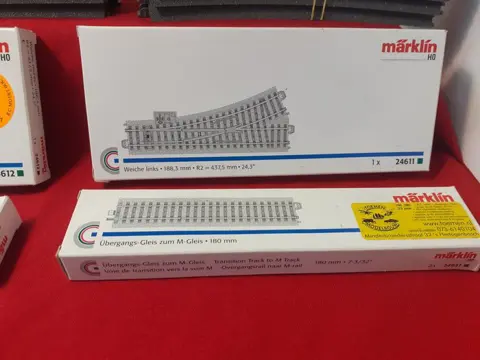 Märklin H0 - 6604/6647/23978 etc - Rails, Toebehoren - Delta controller, 32 VA trafo, C-rails, wissels en verlooprails