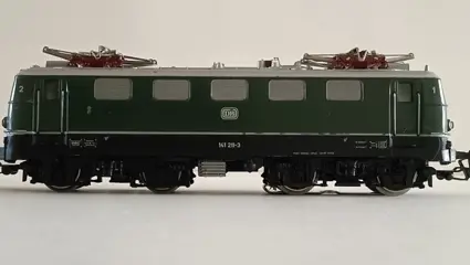 Märklin H0 - 3037 - Elektrische locomotief - BR 141 - DB