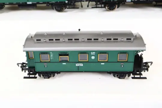Fleischmann H0 - 5050/5065/5066/5067/5069 - Passagiersrijtuig - Zeven personenrijtuigen - DB, DRG