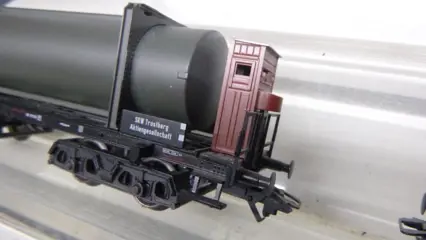 Märklin, Roco H0 - 40252/48693/u.a. - Goederenwagon - 5-delige combinatie van zware platte wagens met hardmetalen flessenwagen - # 4075 - DB