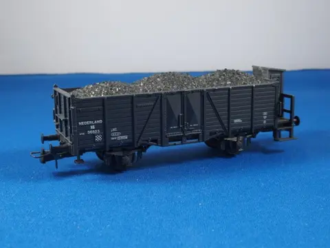 Roco, Lima, en Electrotren H0 - Goederenwagon, Passagiersrijtuig - 6 diverse wagens - DB, NS