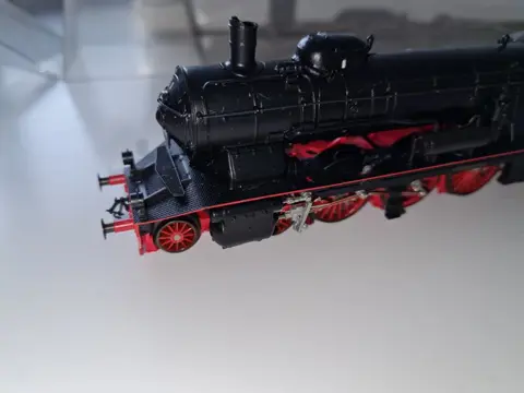 Märklin H0 - 34112 - Stoomlocomotief met tender - BR 18 - DRG