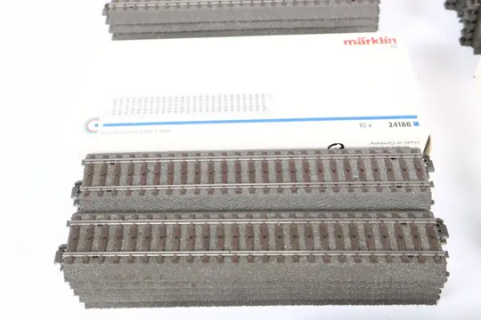Märklin H0 - 24188/24236 - Rails - 50x rechte C-rails