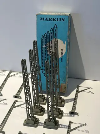 Märklin H0 - 7009/7021 - Toebehoren - Bovenleidingmasten en toebehoren