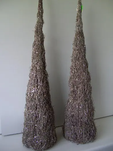 PIRAMIDE ZILVER GROOT 66 CM 2 STUKS NIEUW