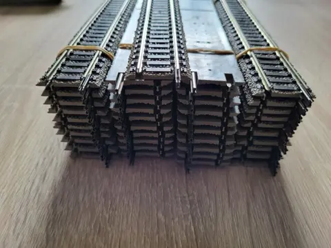 Fleischmann H0 - 6101 - Rails - 41 rechte rails