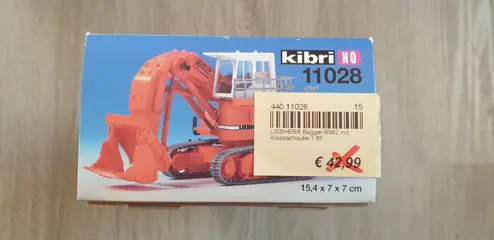 Kibri H0 - 11028 - Landschap - 2 Liebherr hydraulische graafmachines, als bouwpakket