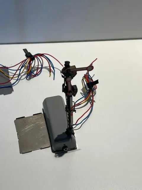 Märklin H0 - 5146/5147/5107/5113/7039/7036/7040 - Toebehoren - M rails, hoofdsignaal, bananenstekkers en hoofdsein