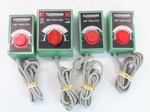 Fleischmann H0 - 6735/6755 - Toebehoren - 4 Transformatoren - "MSF"-Regel-Transformatoren
