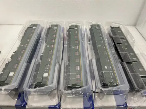 Piko H0 - 53253/53254/53176 - Passagiersrijtuig - 5 rijtuigen - DR (DDR)