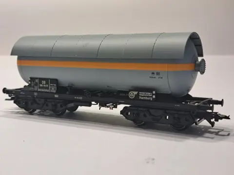 Märklin H0 - 46450 - Goederenwagon - 2x 4-assige ketelwagon VTG met zonnedak - DB