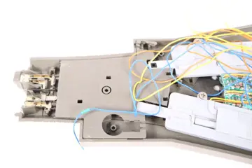 Märklin, Viessmann H0 - 24630/4568 - Rails - Driewegwissel met aandrijvingen uitgerust Viessmann aandrijvingen/decoders