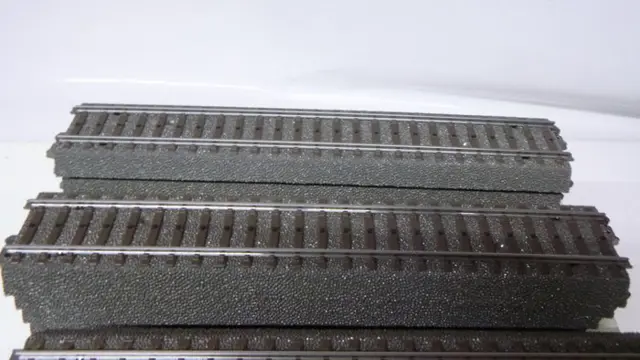 Märklin H0 - 24130/24172/24188/24612/24978 - Toebehoren - 34-delige compilatie van C-track uit startsets met 2 wissels - #4080