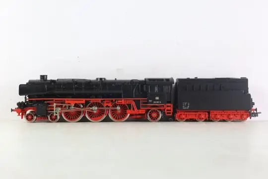 Märklin H0 - 3310 - Stoomlocomotief met tender - BR 012, met rookgenerator - DB