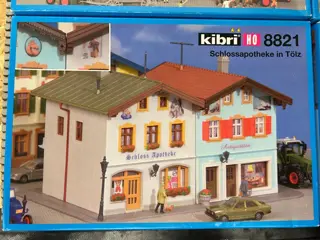 Kibri H0 - 8819, 8820, 8821, 8822 - Landschap - 4 Tölz huizenbouwpakketten