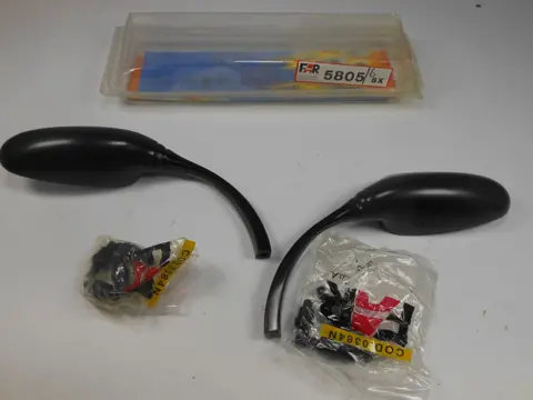 SPIEGEL SET Suzuki GSR 750 2011 - 2016 / 2011 - 2016