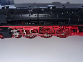 Märklin H0 - 3390 - Stoomlocomotief met tender - BR 011 met rookgenerator - DB