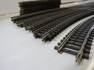 Märklin H0 - 2231/2200/2204/2209/2251 - Rails - 43 K rails vol profiel en elektrische ontkoppeling